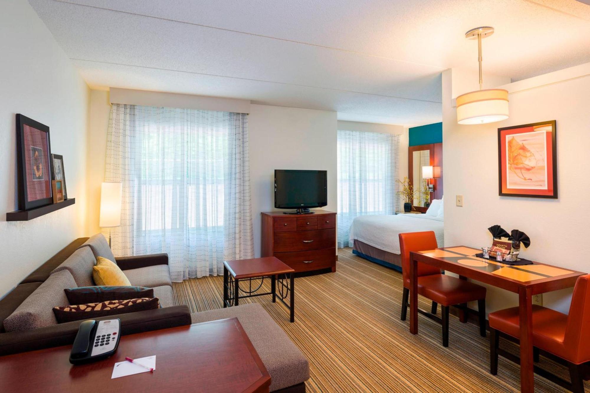 Residence Inn By Marriott Philadelphia Лангхорн Экстерьер фото